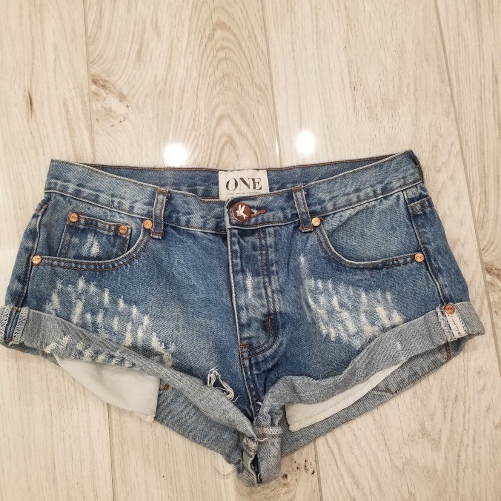 one teaspoon shorts